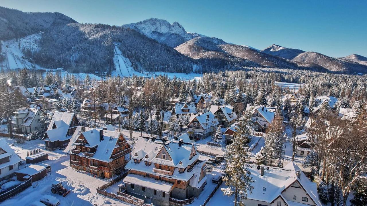Aparthotel Lucylla Zakopane Buitenkant foto